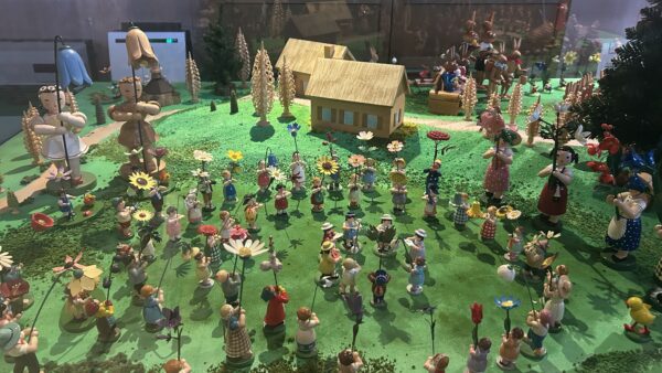 レセプションの宮武です💫